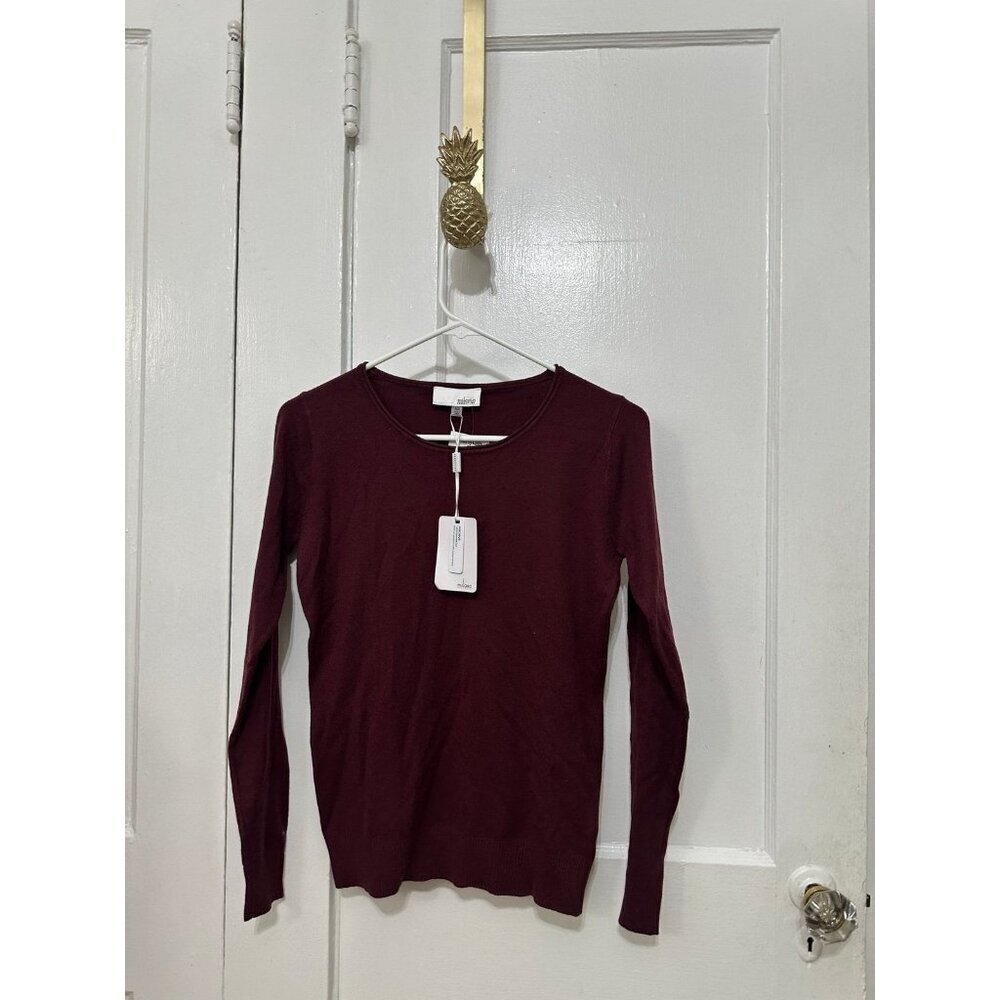 Milano essentials women’s size X – small maroon Sweater